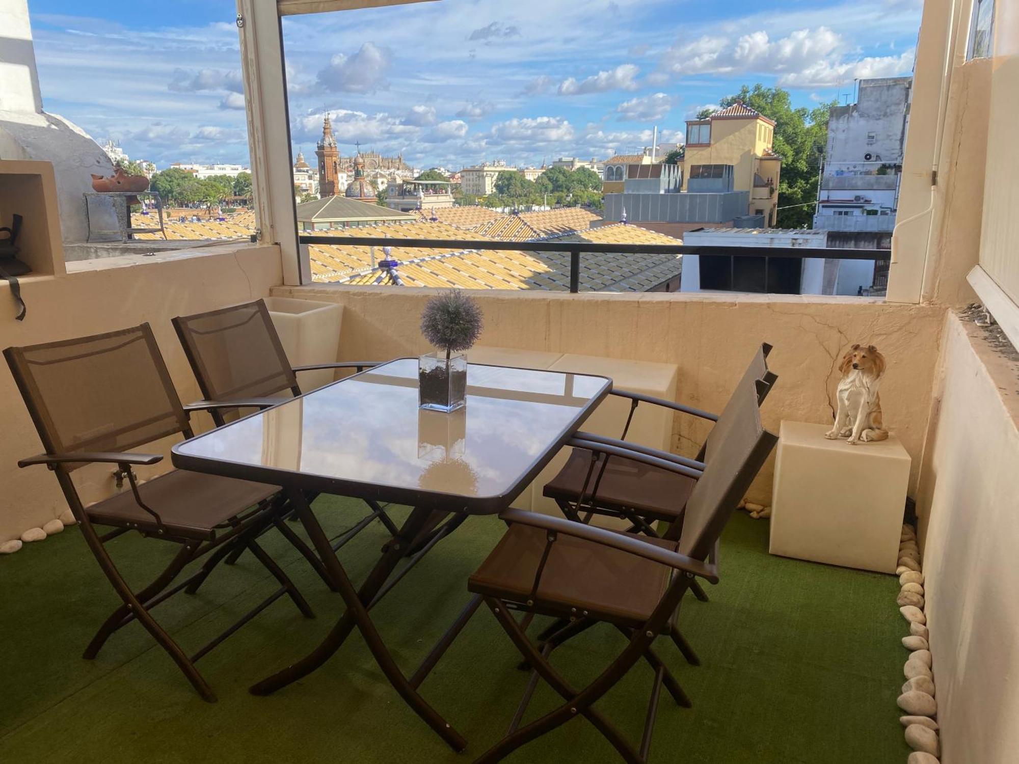 Apartamentos Mercado De Triana Севилья Экстерьер фото